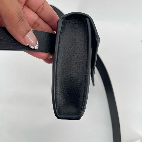 Michael MICHAEL KORS Women’s Black Leather Logo Crossbody Buckle Belt Bag L/XL - Picture 12 of 16